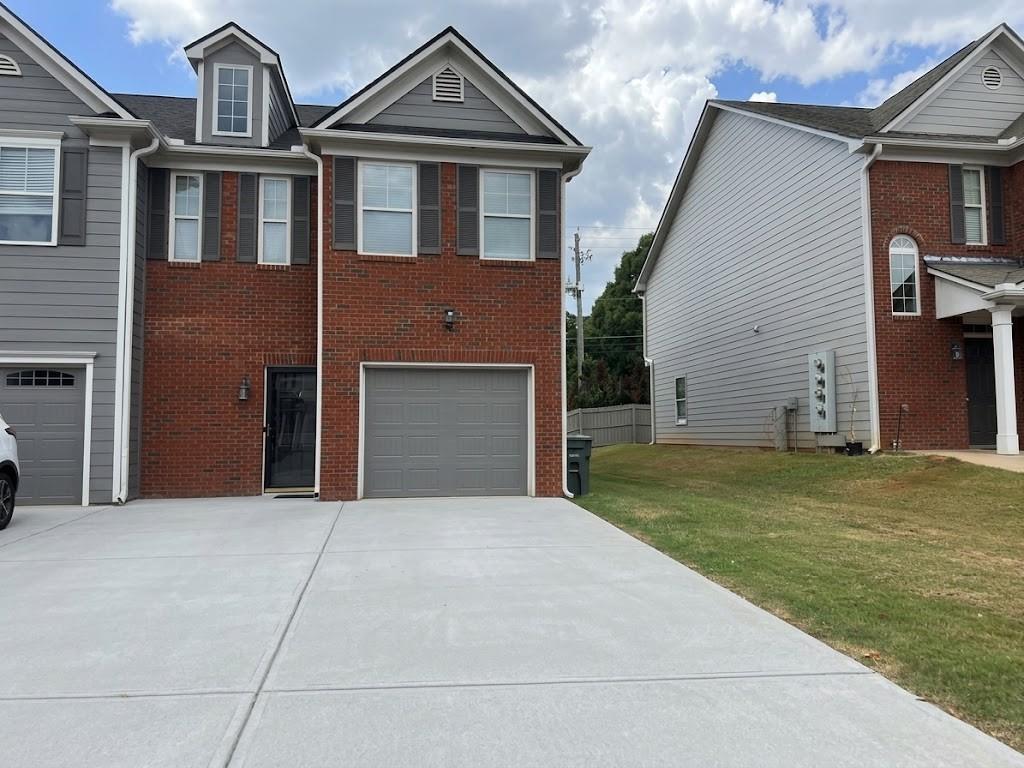 34 N Oaks Circle Property Photo 1