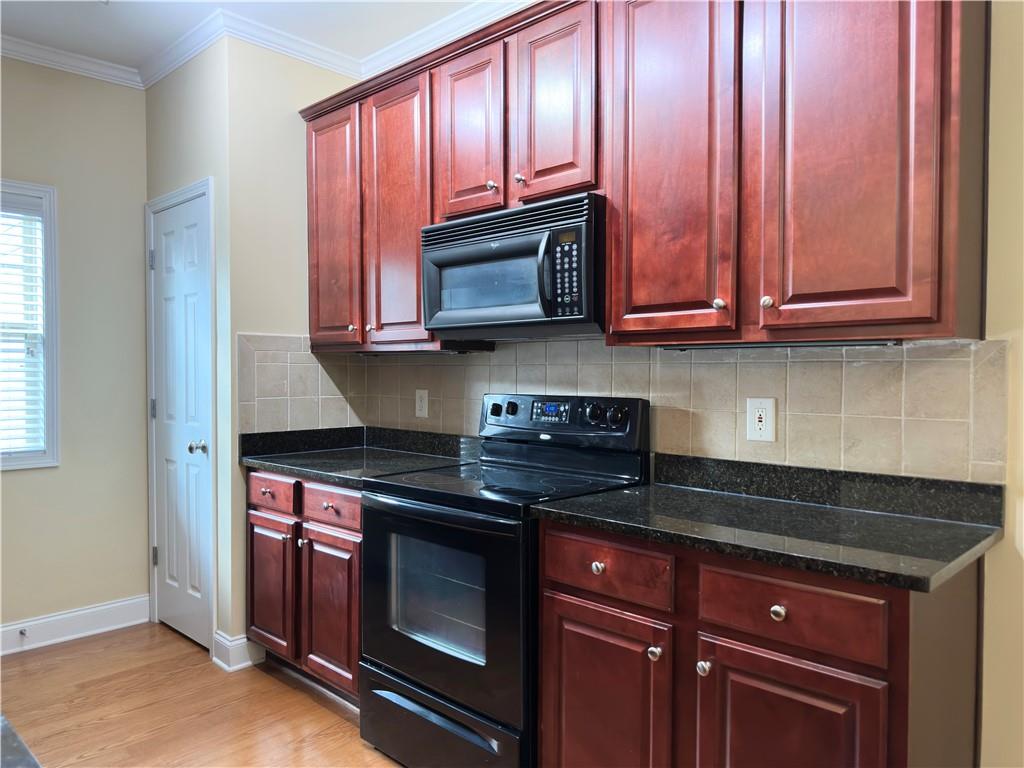 34 N Oaks Circle Property Photo 8