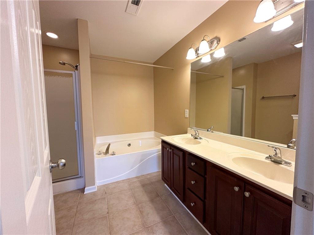 34 N Oaks Circle Property Photo 17