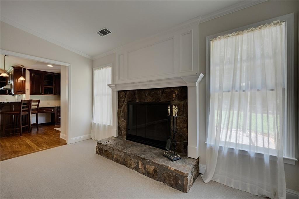 875 Windsor Trail Property Photo 12