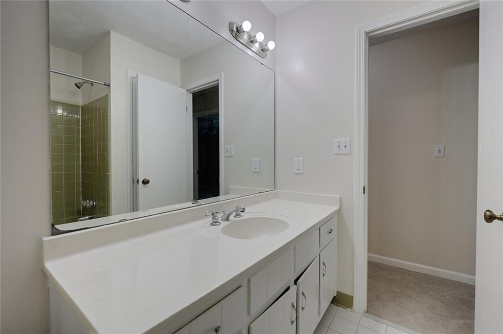875 Windsor Trail Property Photo 32