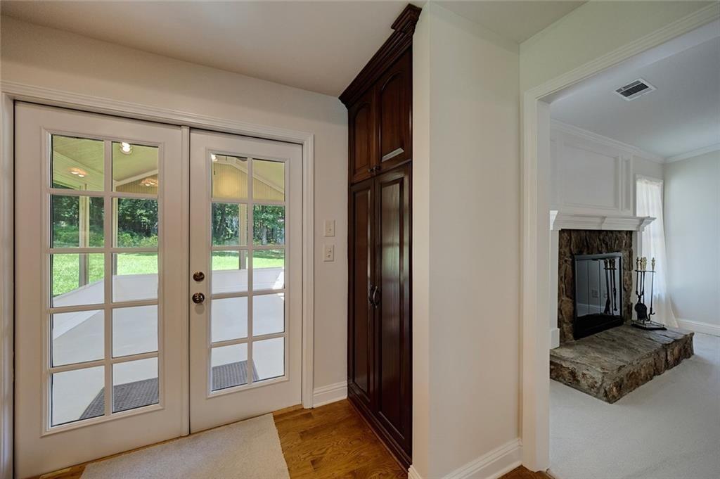 875 Windsor Trail Property Photo 42