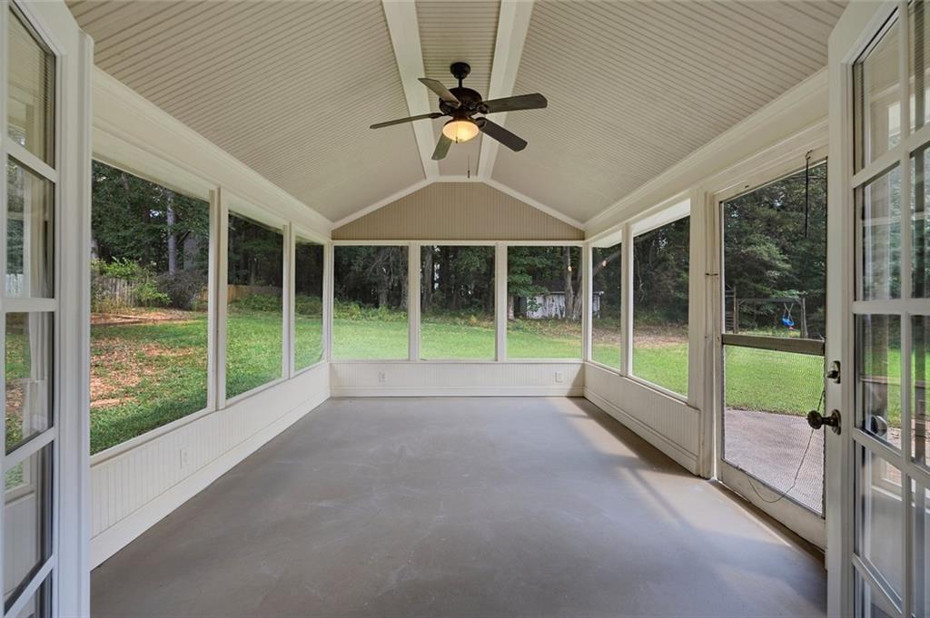 875 Windsor Trail Property Photo 43