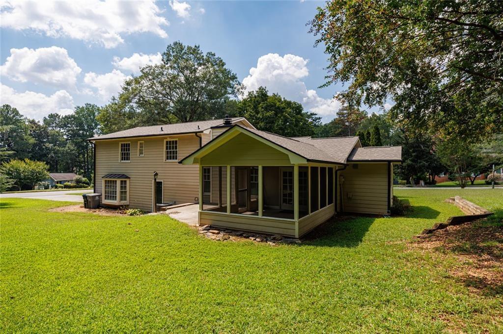 875 Windsor Trail Property Photo 53
