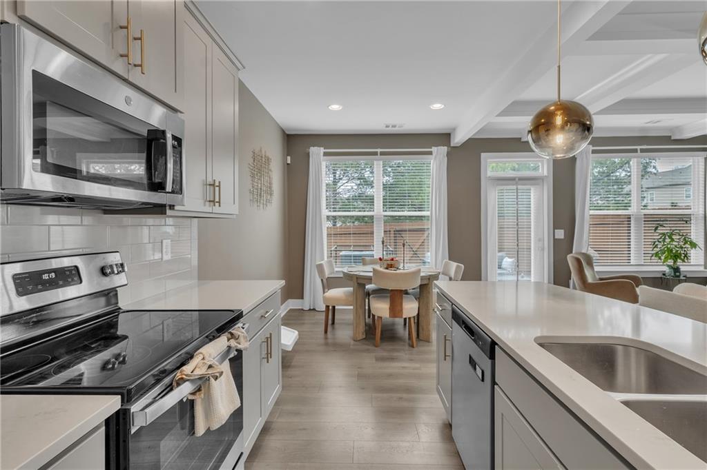 7689 Baron Road Property Photo 15
