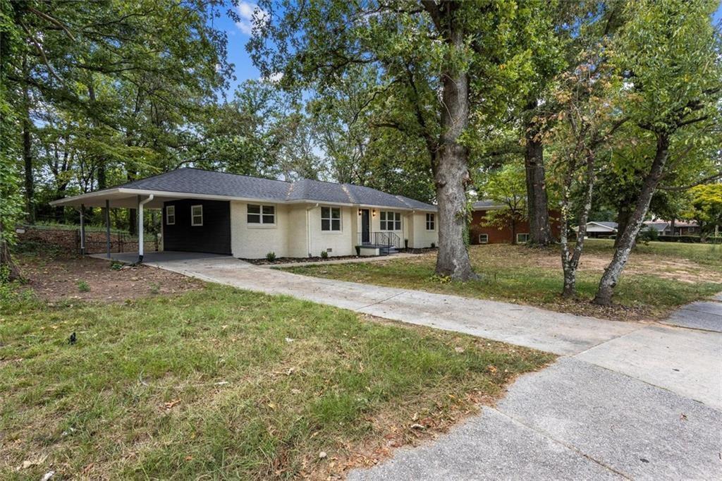 650 Bolton Road Nw Property Photo 1