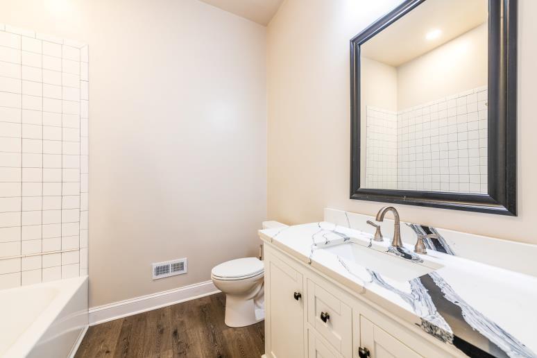 2400 Flatbottom Road Property Photo 23