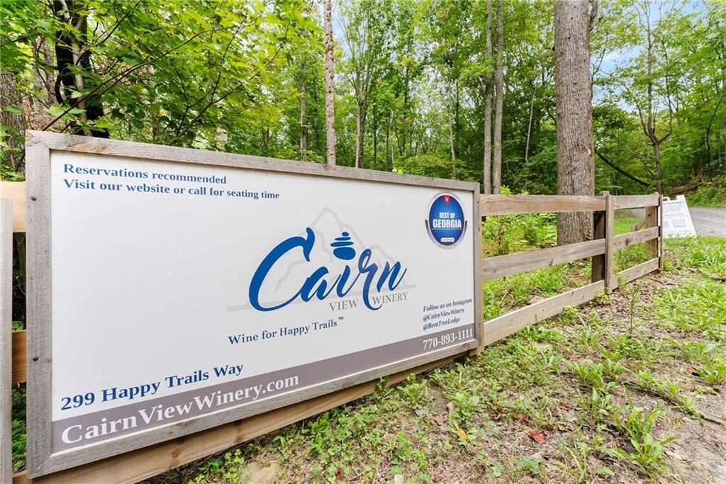 253 Happy Trails Way Property Photo 54
