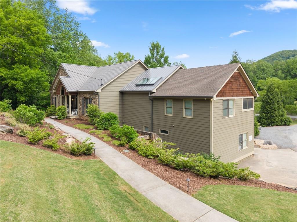 253 Happy Trails Way Property Photo 59