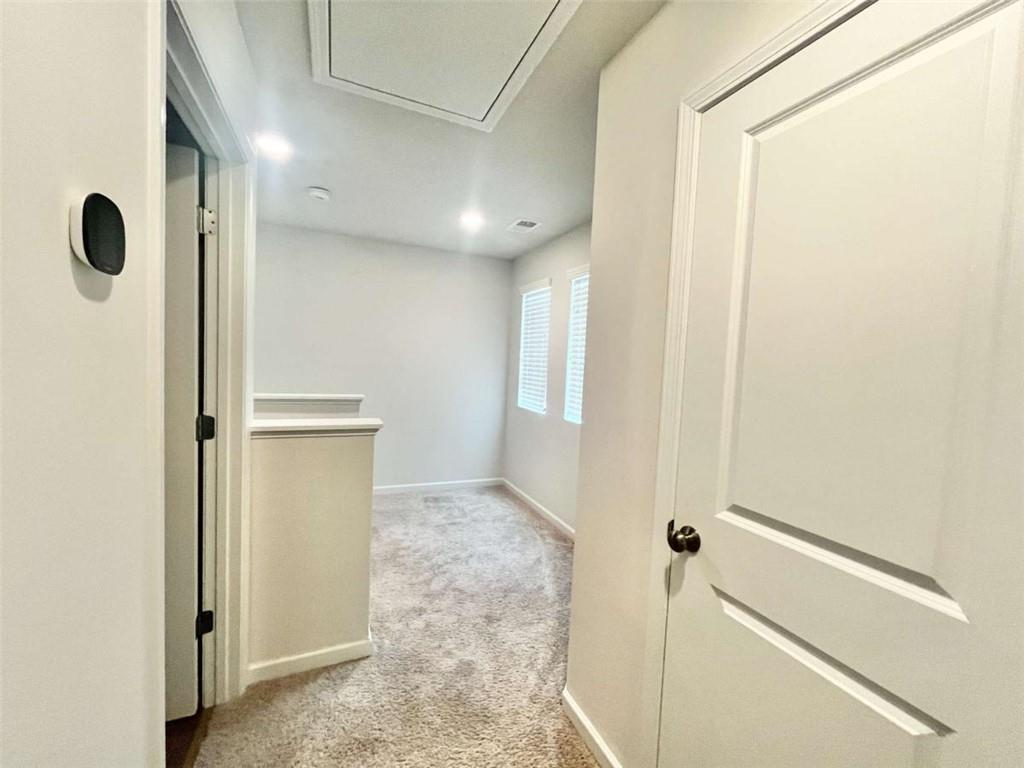 5129 Sidney Square Property Photo 17