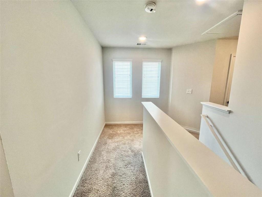 5129 Sidney Square Property Photo 18