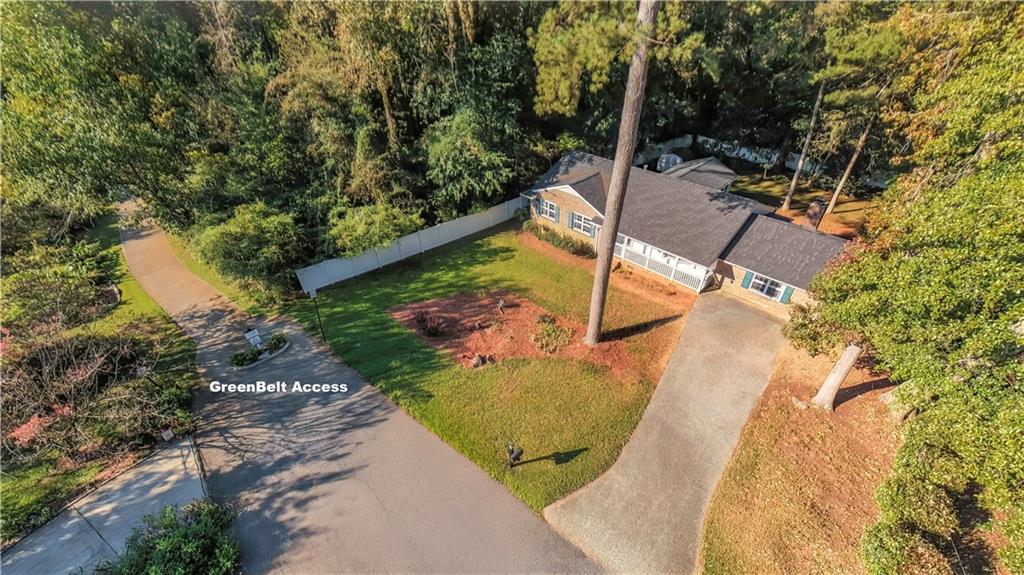 113 Amy Lane Property Photo 2