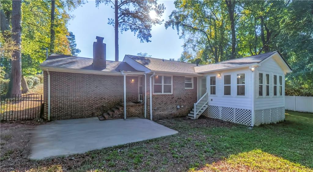 113 Amy Lane Property Photo 4