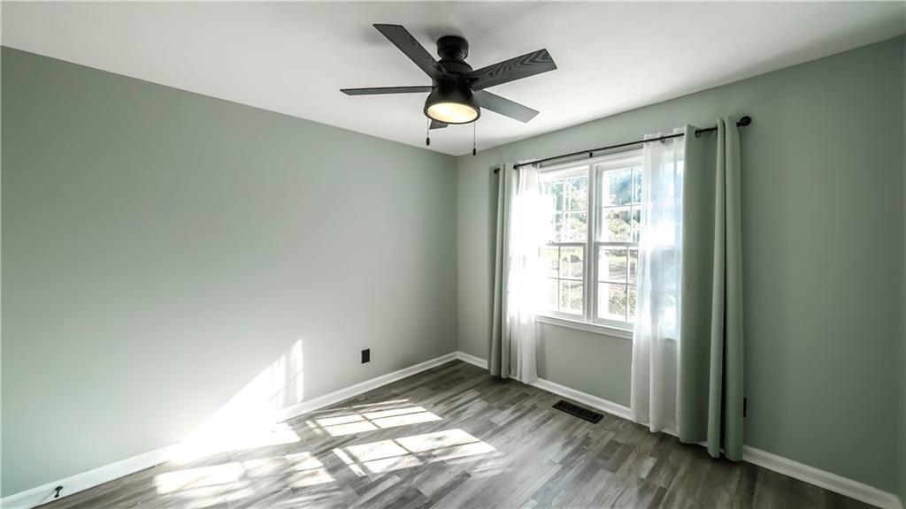 113 Amy Lane Property Photo 38