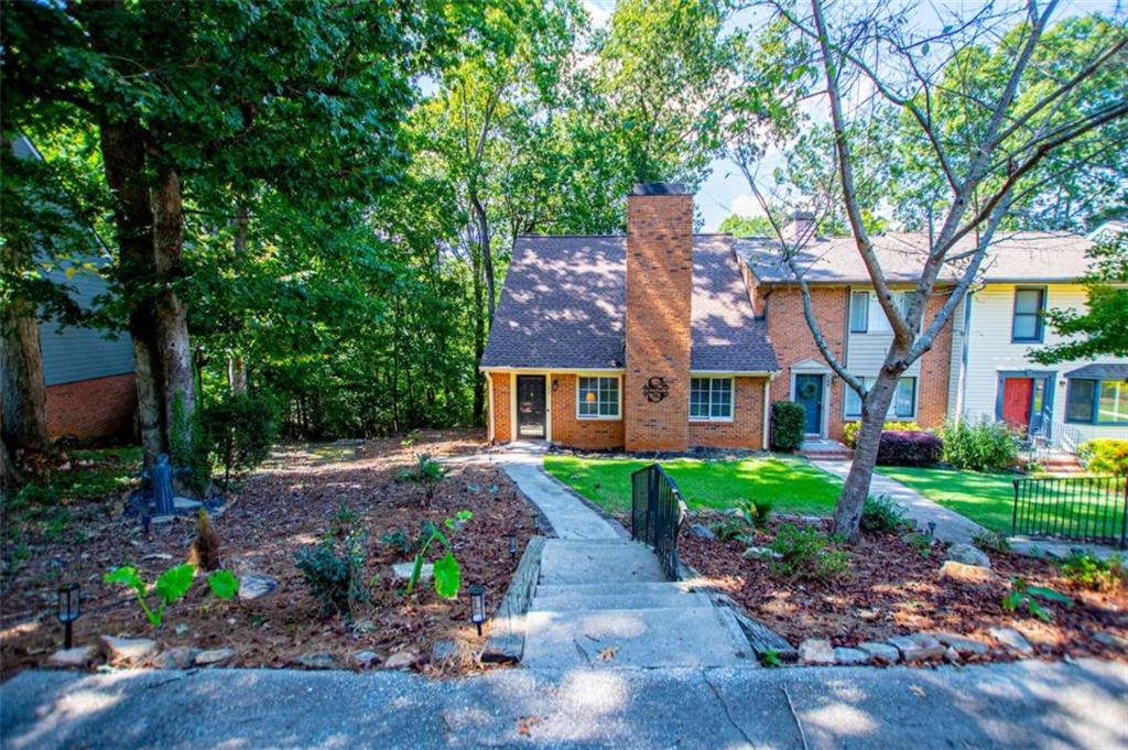122 Mill Stream Property Photo 3