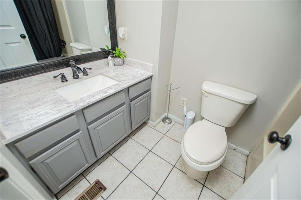122 Mill Stream Property Photo 19