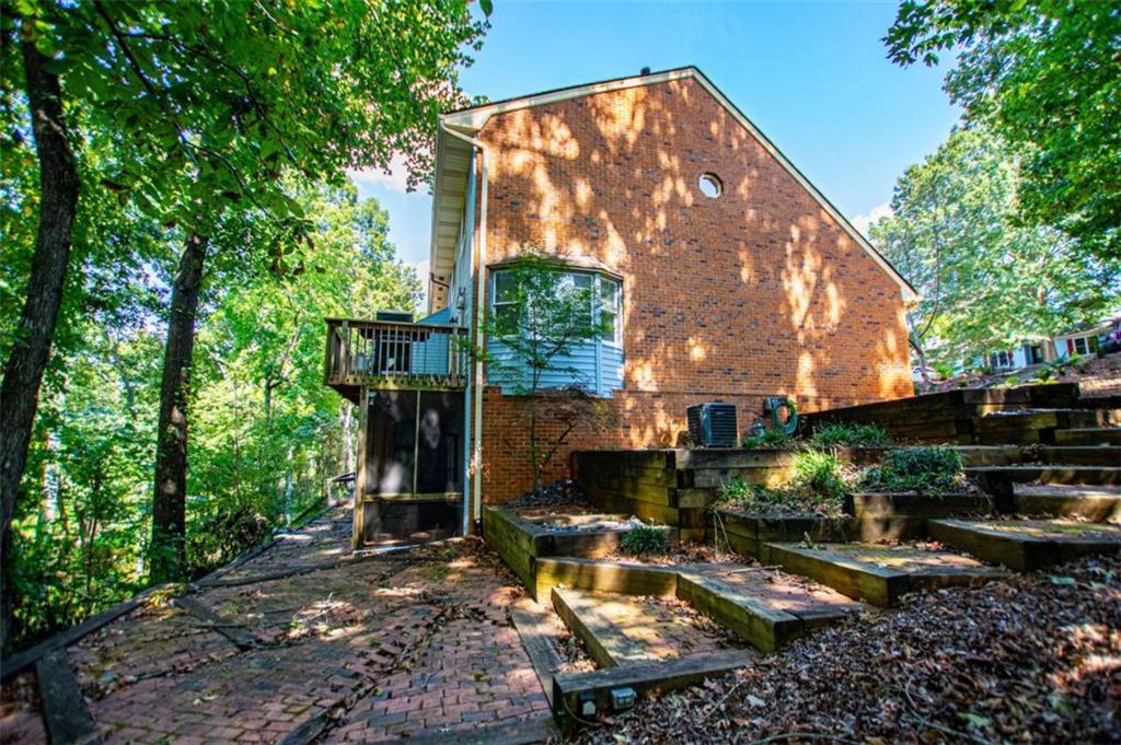 122 Mill Stream Property Photo 54