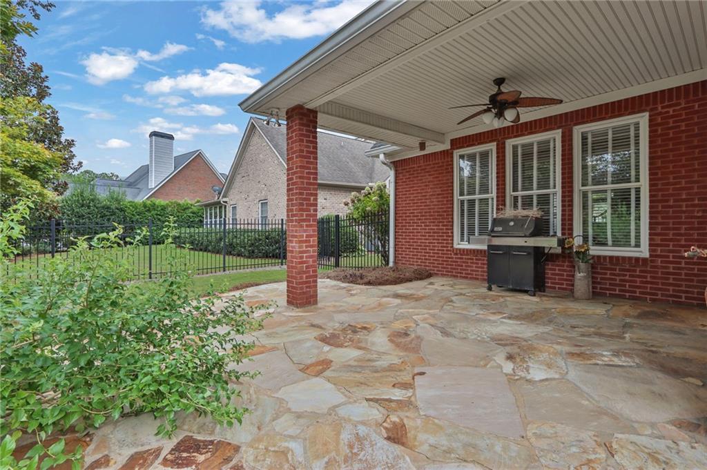 925 Windsor Place Circle Property Photo 29