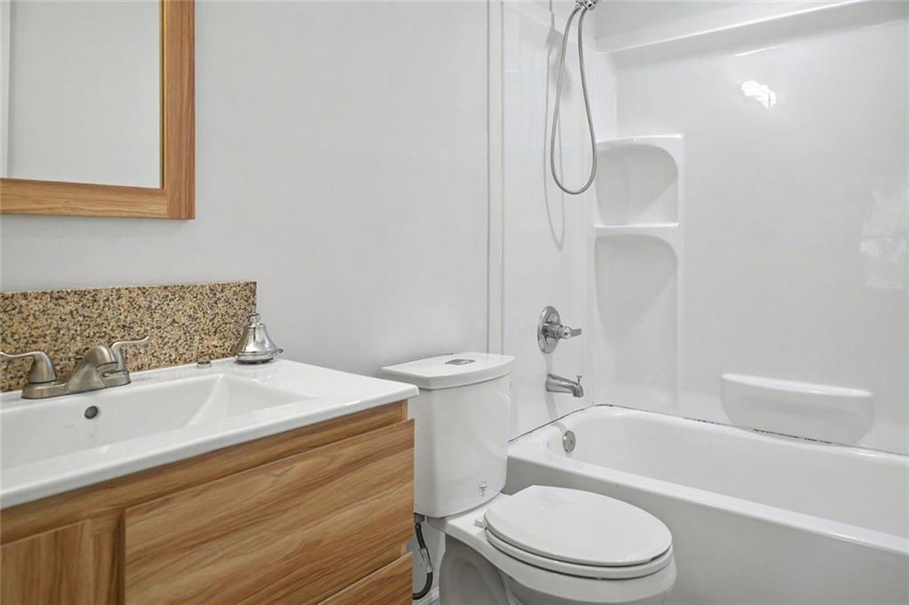 313 Walker Drive Property Photo 9