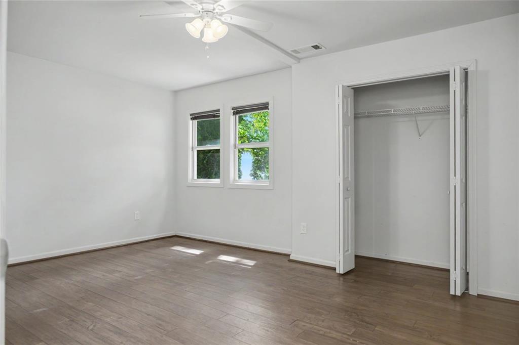313 Walker Drive Property Photo 12
