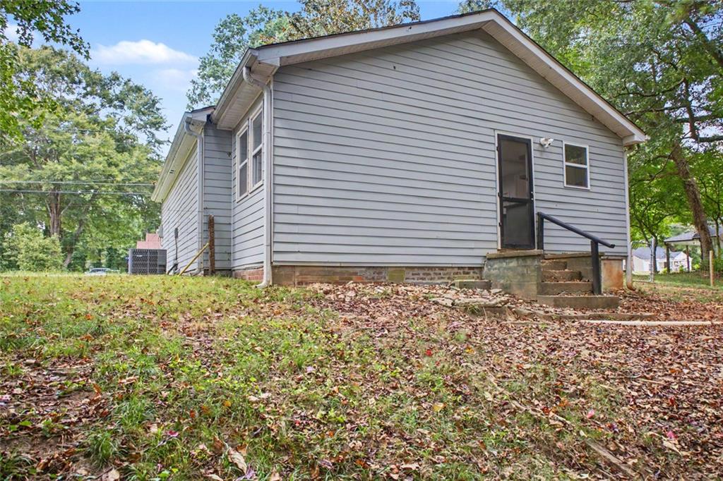 313 Walker Drive Property Photo 17