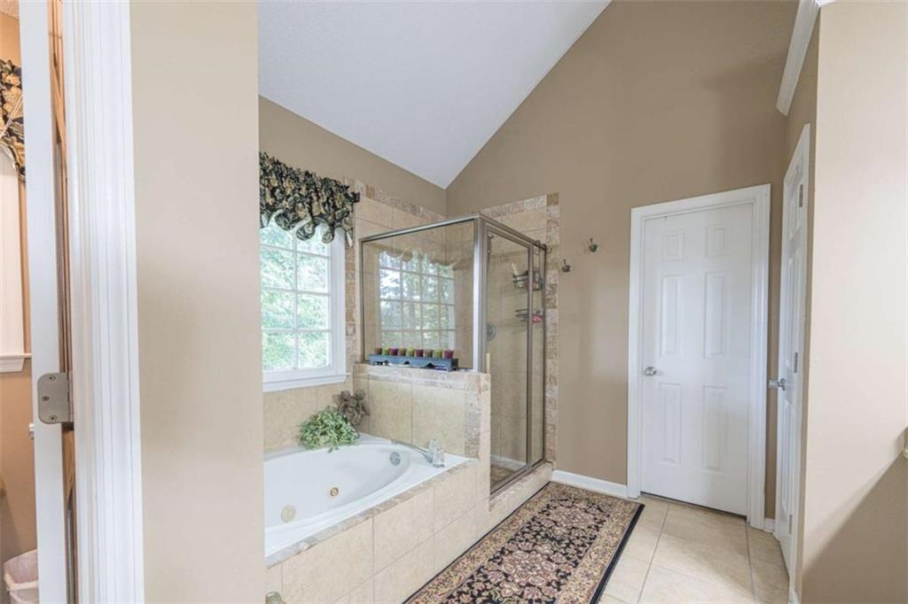 2140 Soft Pine Lane Property Photo 36