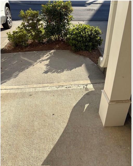 7618 Avalon Boulevard Property Photo 2