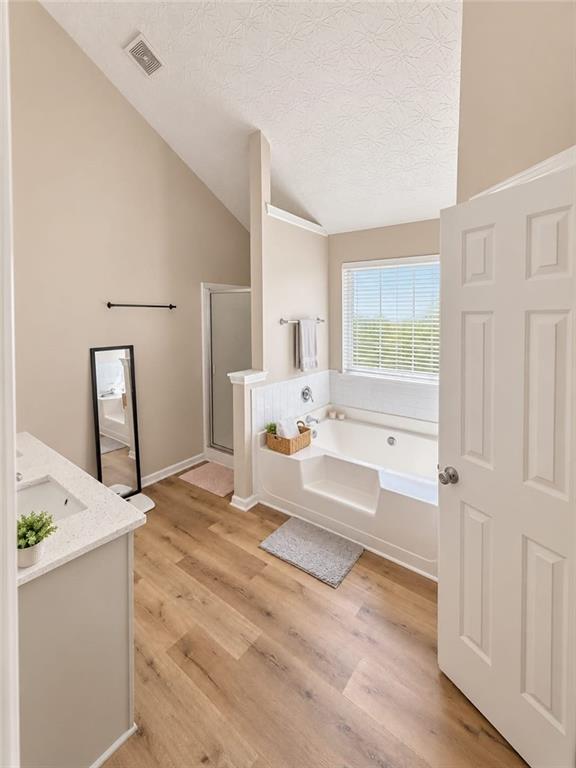 40 Greenway Drive Property Photo 15