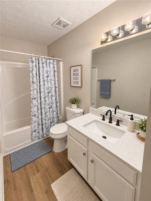 40 Greenway Drive Property Photo 23