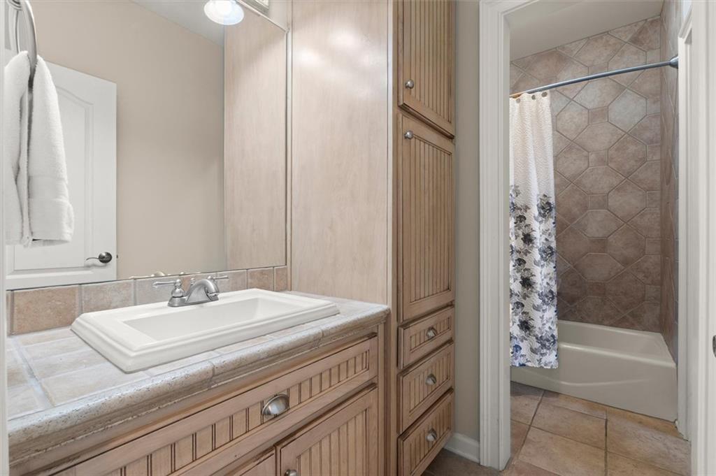 101 Bree Lane Property Photo 24