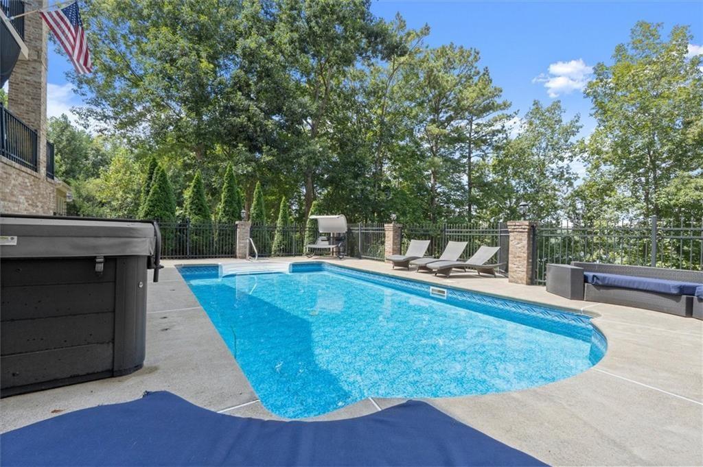 101 Bree Lane Property Photo 39