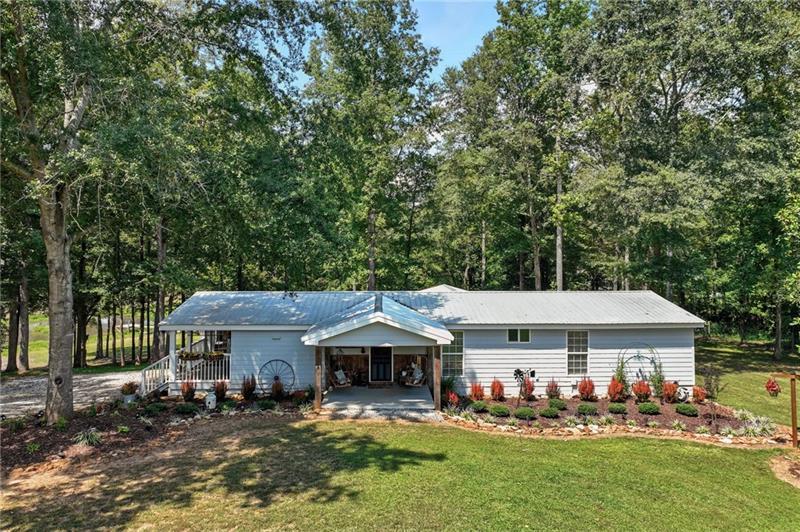 731 Borders Road Property Photo 6