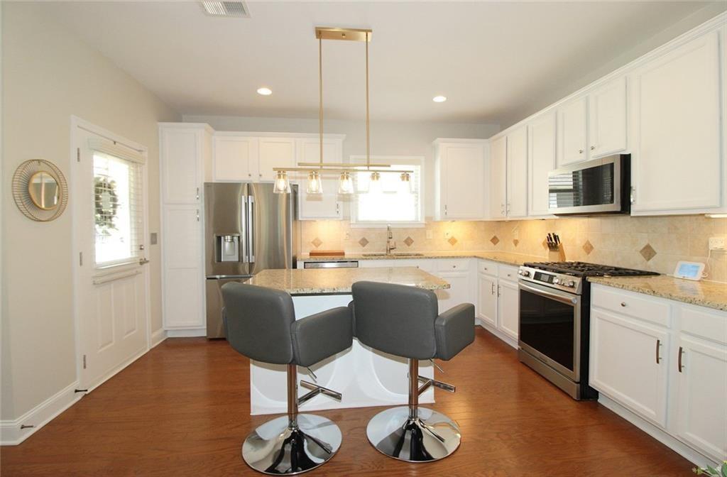 7836197 Property Photo 15