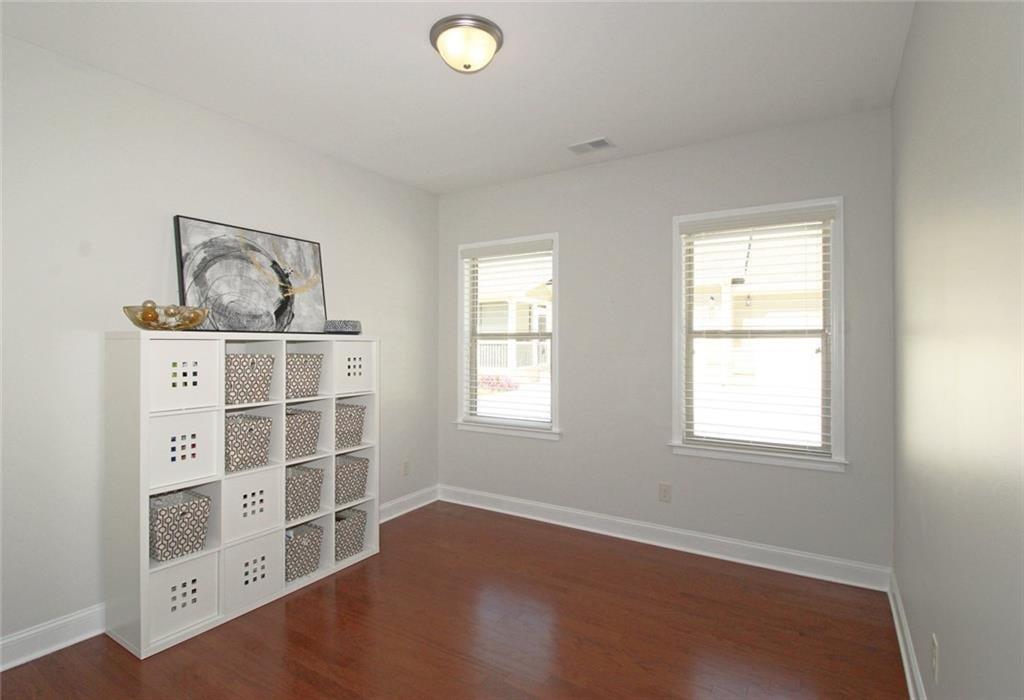7836197 Property Photo 25