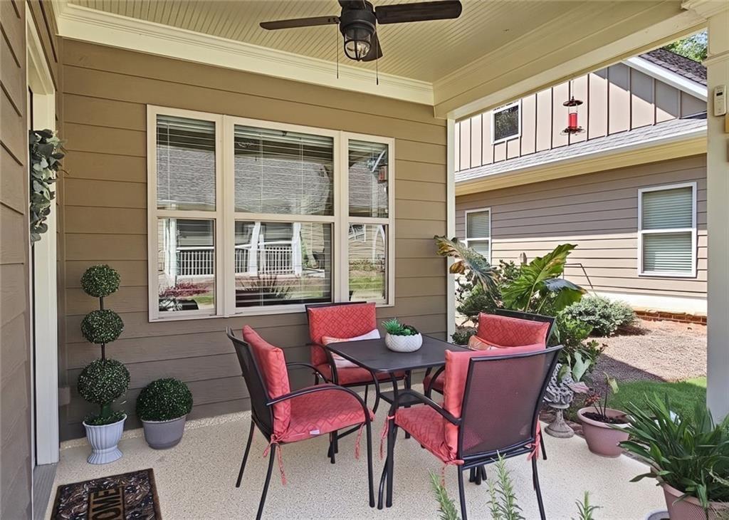7836197 Property Photo 36