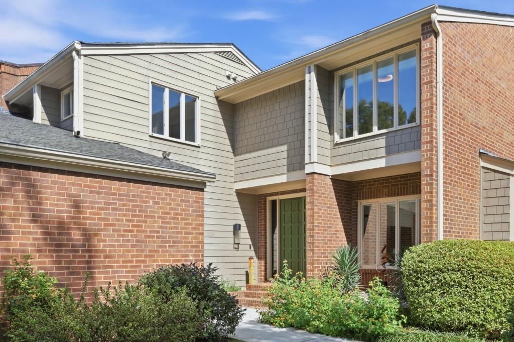 3998 Columns Drive Property Photo 2