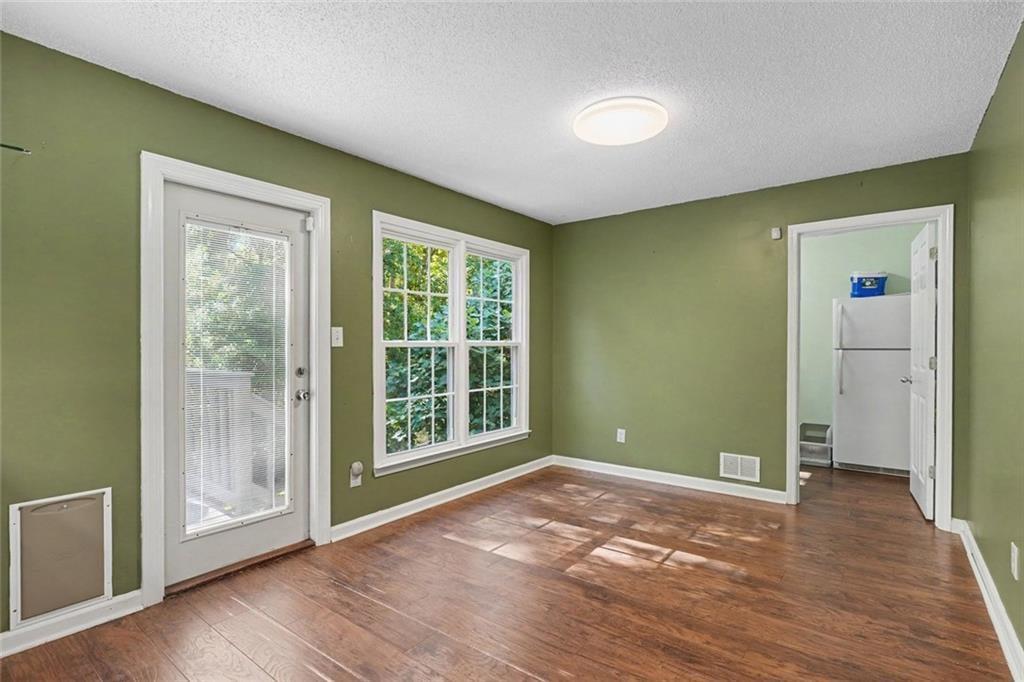 285 Creekside Way Property Photo 11