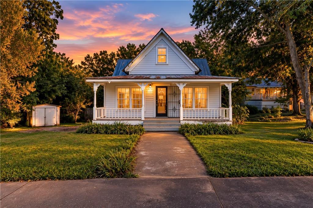 5908 Wall Street Property Photo 1