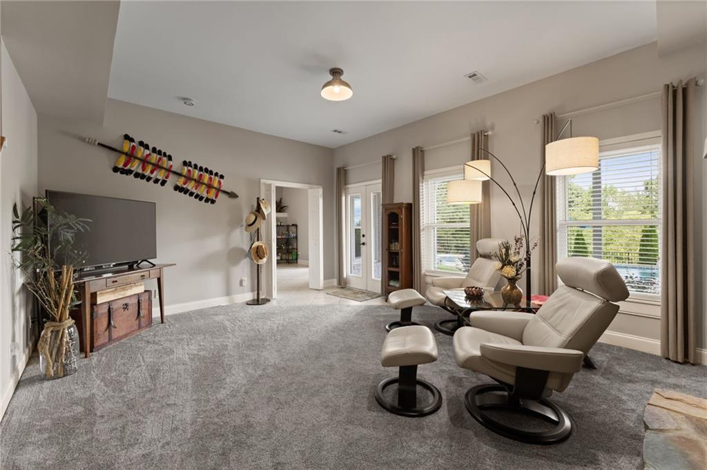 8865 Saddle Trail Property Photo 56