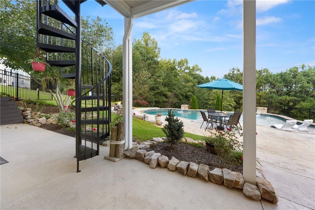 8865 Saddle Trail Property Photo 73