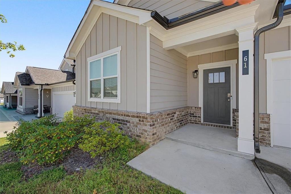 61 Dew Drop Point Property Photo 3