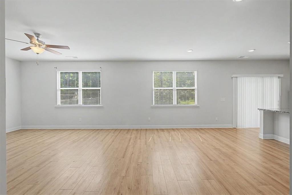 61 Dew Drop Point Property Photo 8