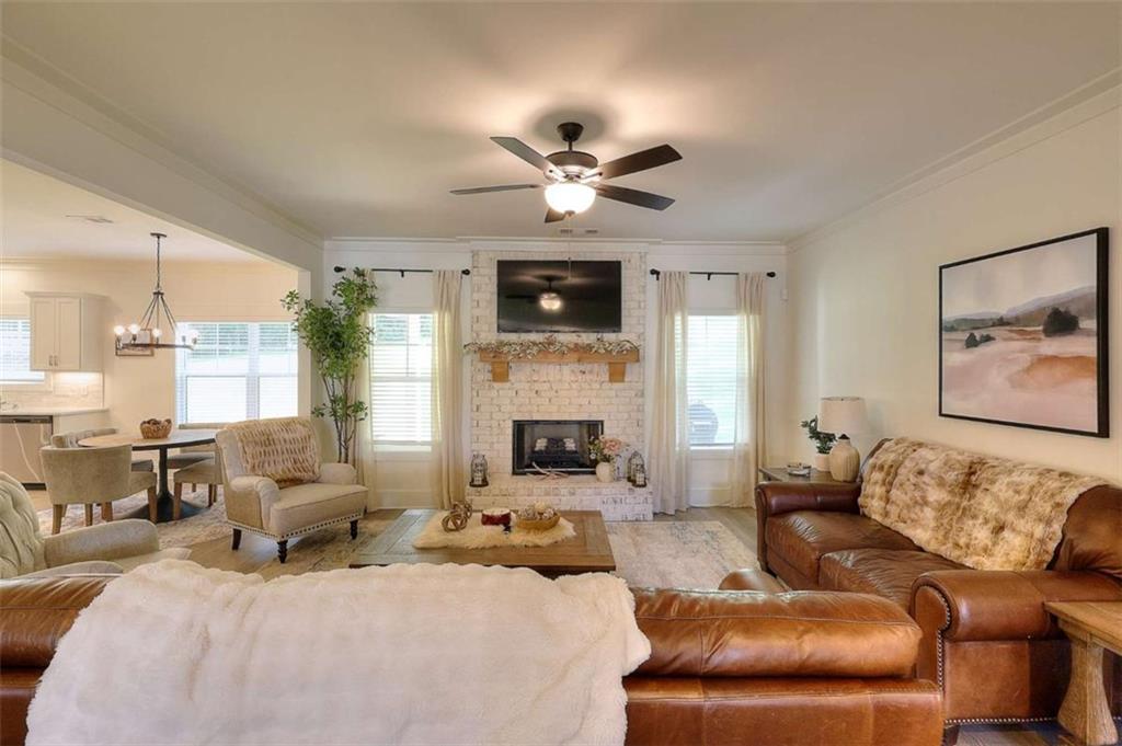 339 Flat Creek Drive Property Photo 9