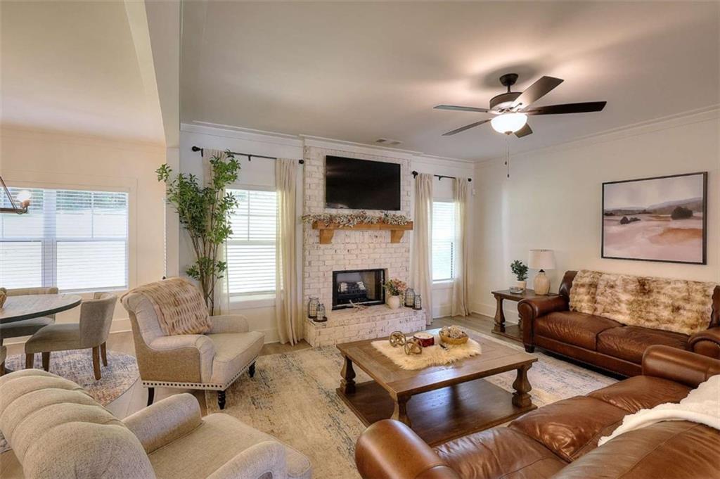 339 Flat Creek Drive Property Photo 10
