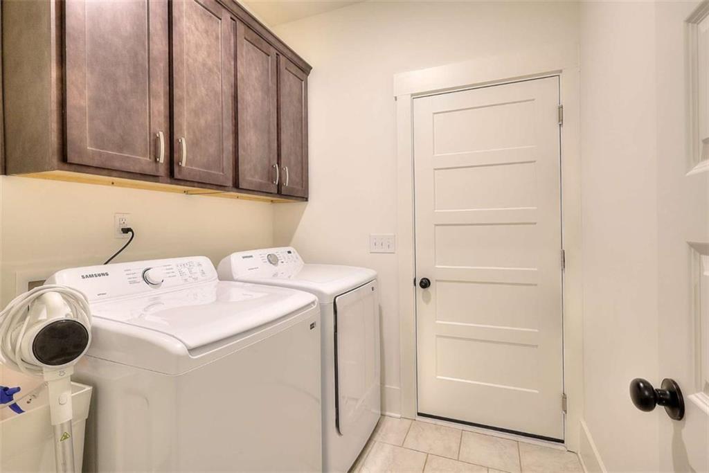 339 Flat Creek Drive Property Photo 22