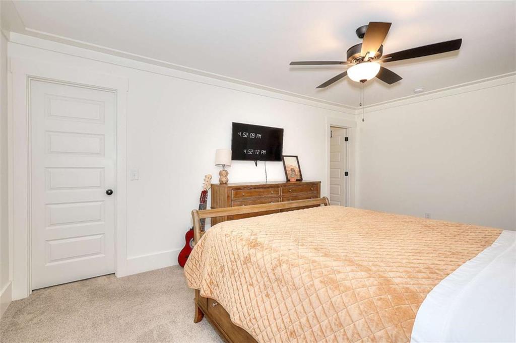 339 Flat Creek Drive Property Photo 33