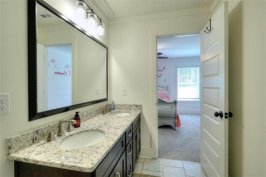 339 Flat Creek Drive Property Photo 43