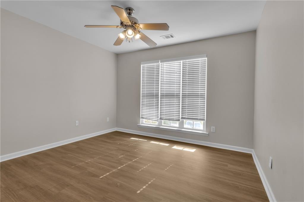 260 Hudson Ridge Property Photo 11