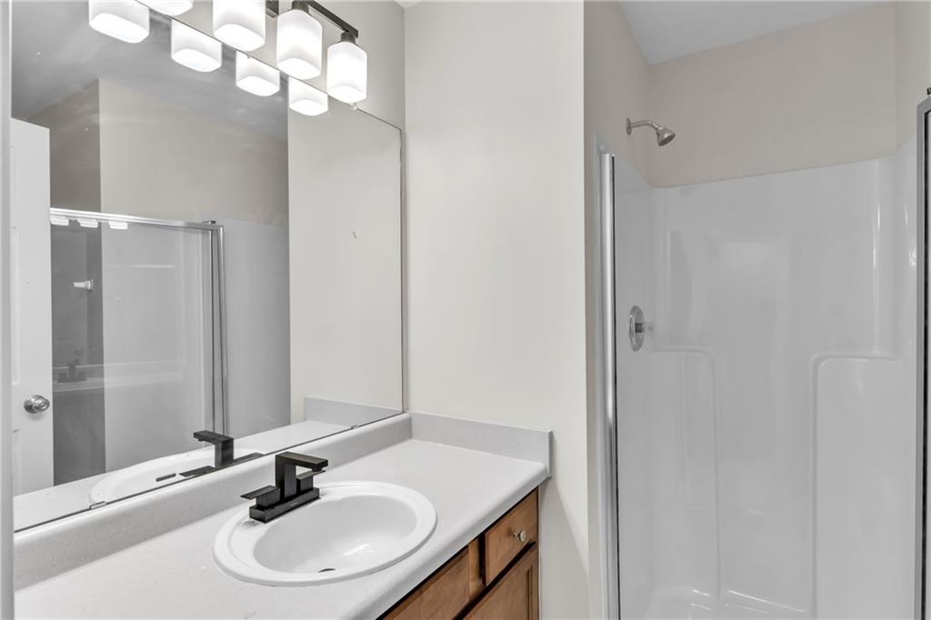 260 Hudson Ridge Property Photo 12
