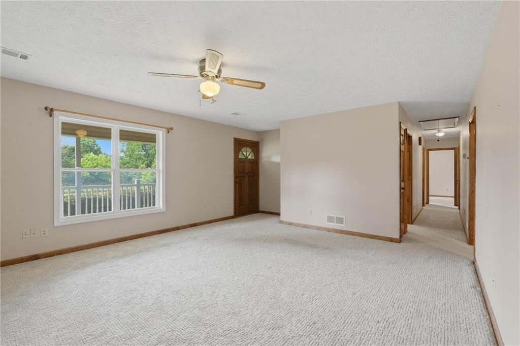4920 Mccoy Circle Property Photo 5